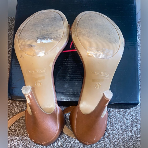 Brown Heels - Picture 3 of 4